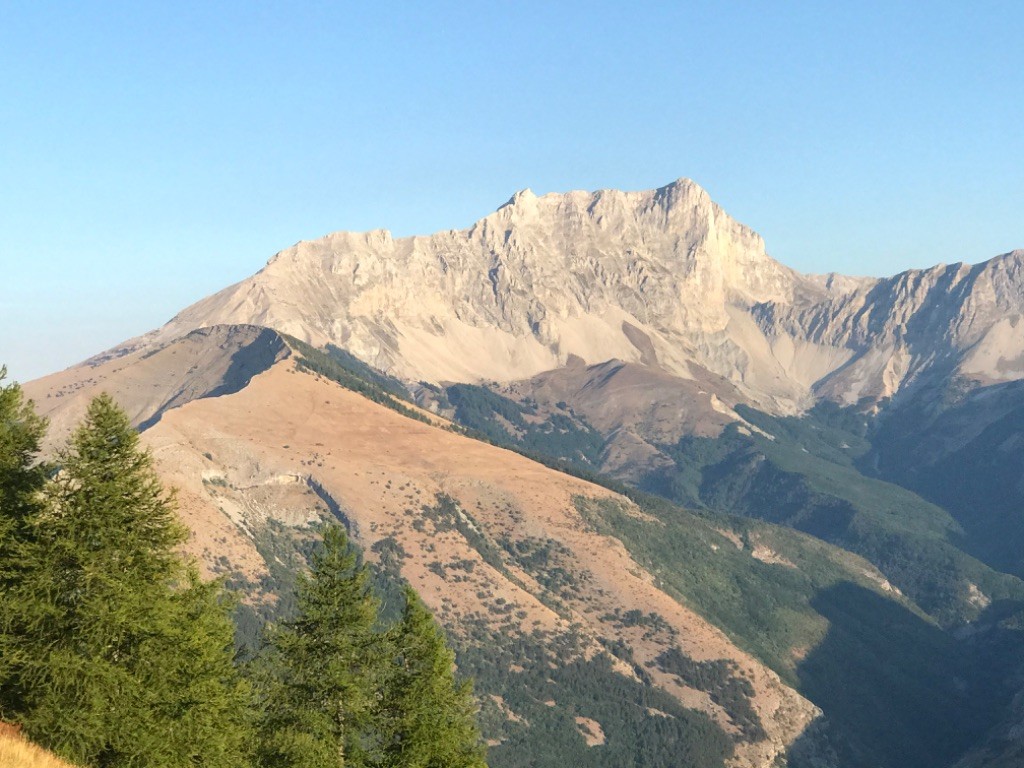 Des Sommets Alpins - Que la montagne est belle